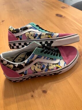 Vans Old Skool Mickey Mouse Graphic Sneakers